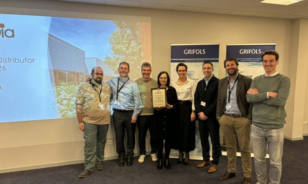 apDia receiving The Excellence Sales Award by Grifols during two day visit
